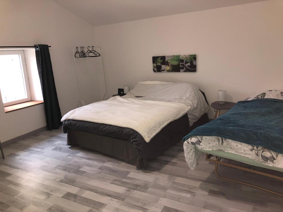 Gite Zen Pres Thermes De Jonzac Bois Экстерьер фото